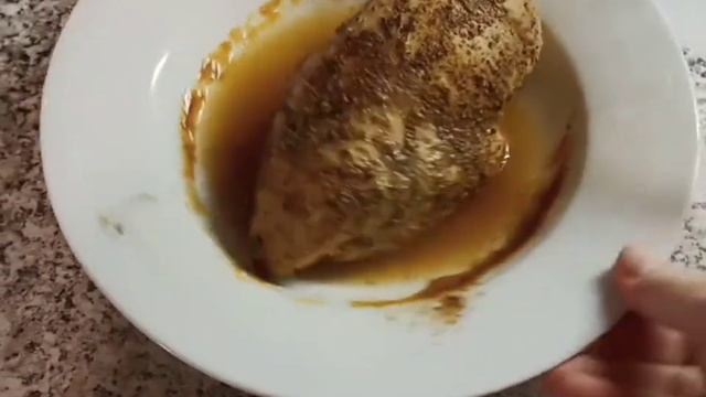 ВРЕМЯ ГОТОВИТЬ ГОРЯЧИЙ ОБЕД В ОФИСЕ смотреть онлайн