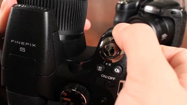 L'experte Fuji - FinePix S3400, vidéo de démarrage смотреть онлайн