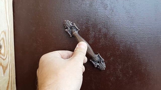 Дверки из ДВП. Самодельные сдвижные двери. Дверь на шкафчик.