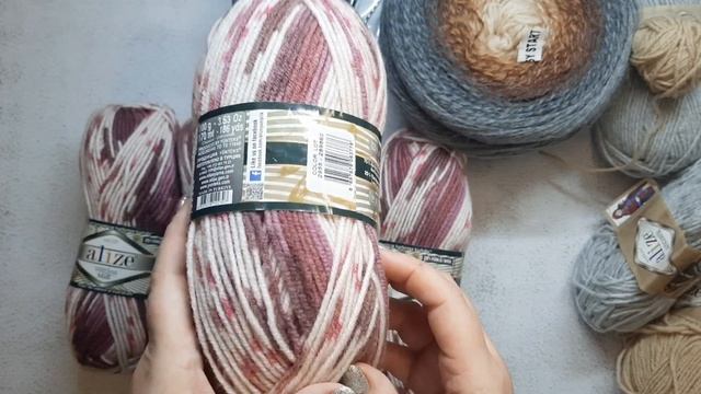 Пряжа для триостартов января /носки из Regina seam/джемпера из Yarnart Flowers alpaca и Alize motif
