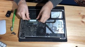 MacBook Pro пищит 3 сигнала ? ? ? что делать ?