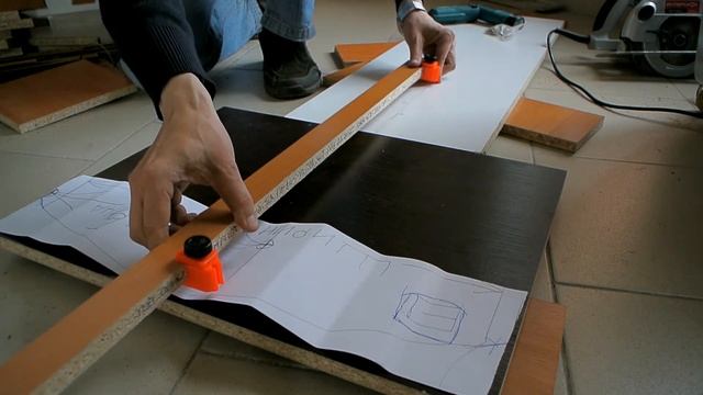 Радиусная резка ЛДСП при помощи фрезера.