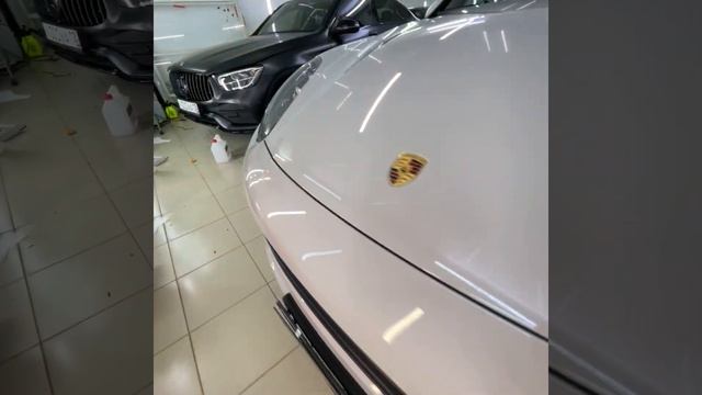 Porsche Cayenne S - оклейка кузова серой пленкой, бронирование полиуретановой пленкой, антихром