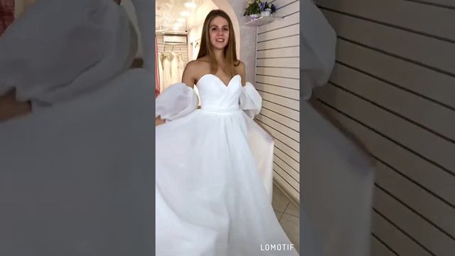 Кажется это оно самое? Свадебное платье со съёмными рукавами смотреть онлайн