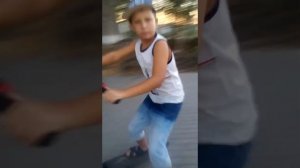 Детский електро самокат