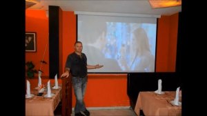 #проектор #экран #кино Проектор и экран для дома и бара, установка и настройка.