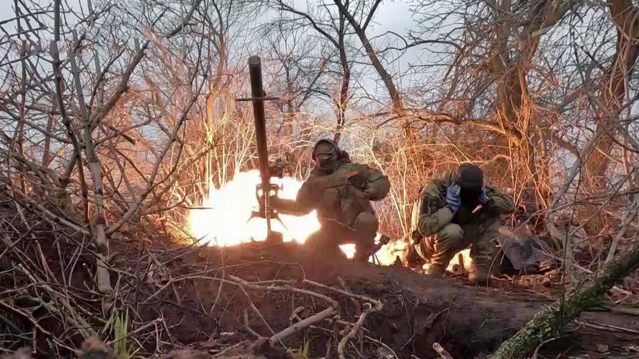 В ДНР у поселка Богдановка продолжаются напряженные бои