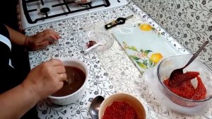 КАК СНЯТЬ ПЛЕНКУ С ИКРЫ ГОРБУШИ ТРЕМЯ СПОСОБАМИ. /ПОВТОР ВИДЕО/.