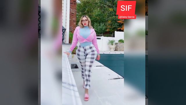 Daisy Garcia-Plus Size Model-Biography,Fact,age And Lifestyle