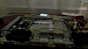 НЕУДАЧНЫЙ РЕМОНТ ТЕЛЕВИЗОРА SAMSUNG EU32J5100AW.ВКЛЮЧАЕТСЯ.ПОДСВЕТКА СВЕТИТСЯ,ЧЕРНЫЙ ЭКРАН.ЗВУК ЕСТ