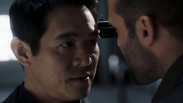 Кто живёт прошлым, тот обретёт боль... смотреть онлайн