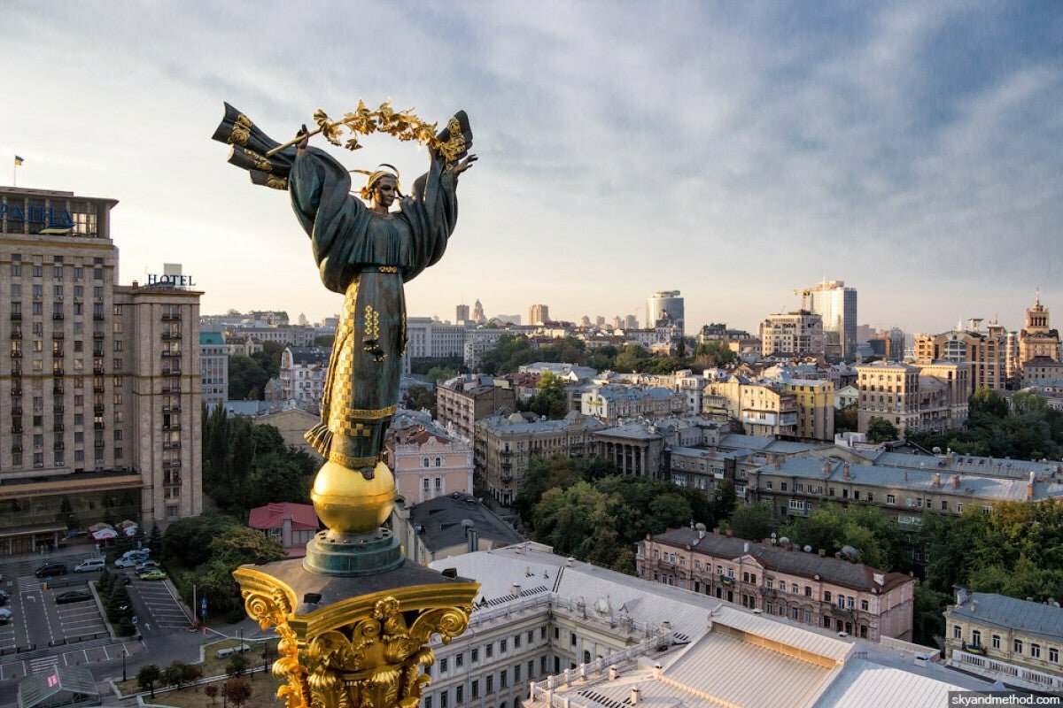 Киев памятник монумент независимости
