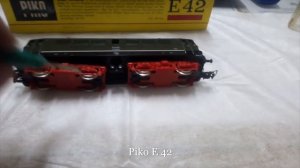 Piko. Обзор Электровоза Е42. НО1:87. Piko. Overview of the E42 Electric Locomotive. НO1:87.