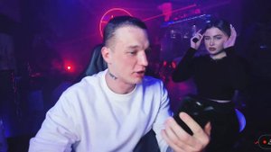 ЭДВАРД БИЛ И СТРАУСИХА, А НУ О4КО ПОКАЖИ