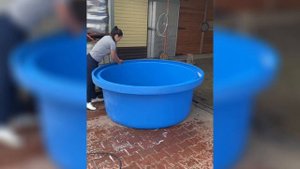 Как помыть бассейн. Упрощаем задачу с помощью лайфхака