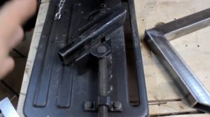 Монтажная пила криво пилит