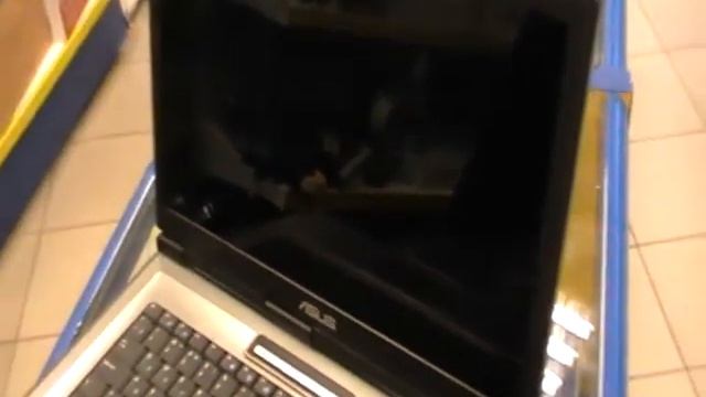 Asus X51L Nesleedzas смотреть онлайн