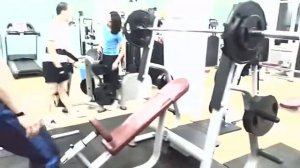 Суперсет - разводка с гантелями и жим на наклонной