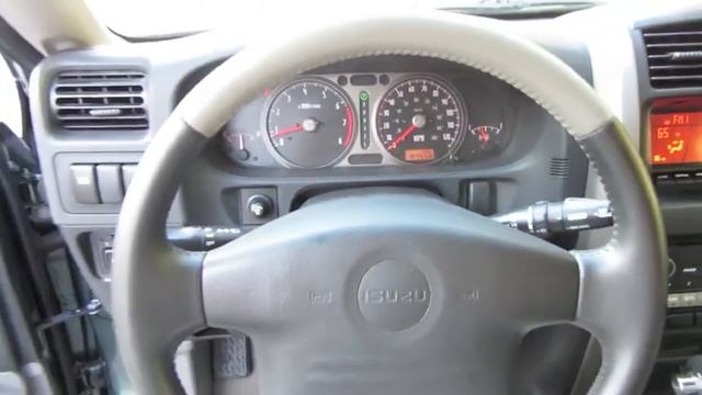 2004 Isuzu Axiom Start Up, Engine, and In Depth Tour смотреть онлайн