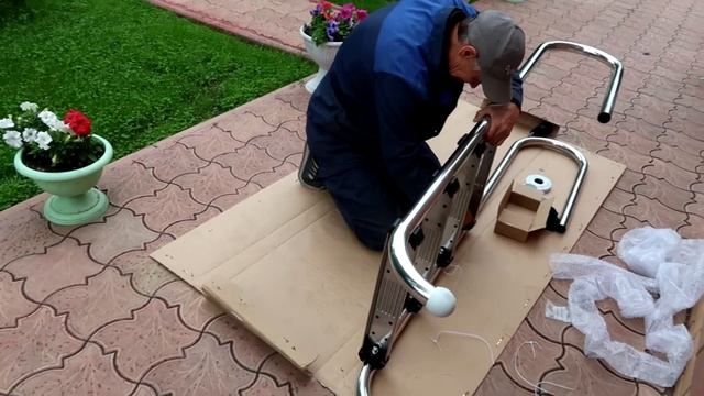 Сборка/ монтаж лестницы для бассейна