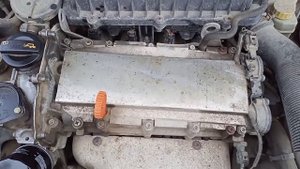 Фольксваген Поло седан работа на холостом ходу ( дизельный звук и вебрация)