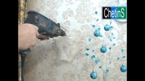 Как просверлить в стене с обоями