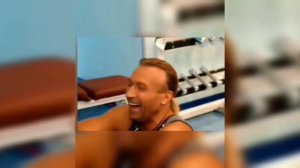 Олег винник новая песня  діамантами   вжевую поёт