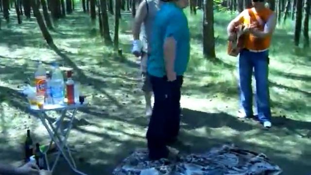 ТАНЦУЕМ ЦЫГАНОЧКУ НА ПРИРОДЕ смотреть онлайн