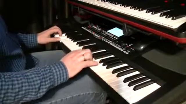 Очень класна песня! Не знаю почему еще не популярная? А Ви Друзья, что скажете? смотреть онлайн