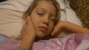 Утро. Тяжёлый подъем в школу)))Я сплю, и пусть весь мир подождёт)))