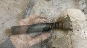 Volvo V50 2008: How to replace rear shock absorber/damper
