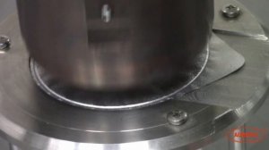 Запайка фольгой стаканов ПЭТ с помощью МЗ-400ЗМ.