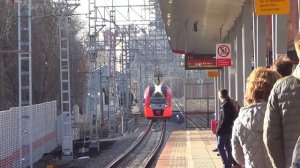 Электропоезд ЭС2Г-042 "Ласточка", станция "МЦК" Ростокино