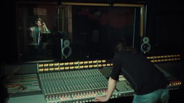 Момент з фільму "Наречена зі Стамбула". смотреть онлайн