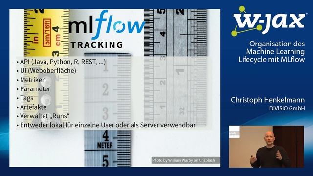 Organisation des Machine Learning Lifecycle mit MLflow | Christoph Henkelmann смотреть онлайн