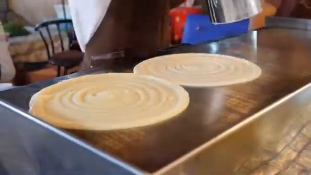 Тайские блинчики с выбором начинок-Тайская кухня смотреть онлайн