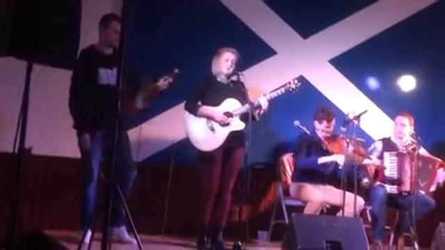 Marianne Fraser. Daniel Hunter. Ewen Henderson and Gary Innes. Perform Hard Times Come Again No Mor смотреть онлайн