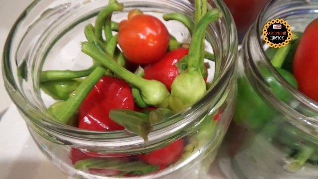Острый перец. Заготовки на зиму (консервация). Простой рецепт засолки острого перца.