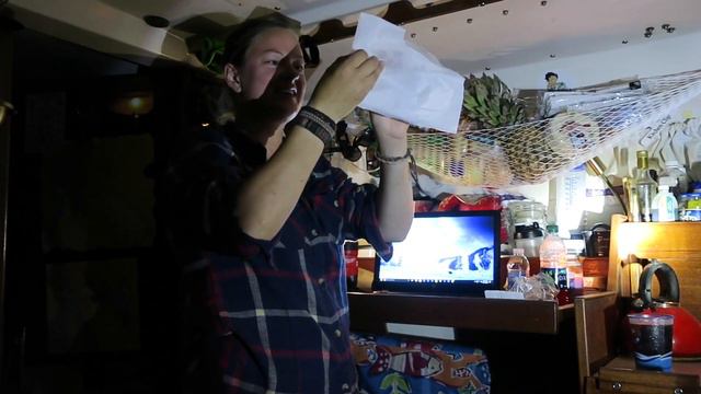 We got stranded on the Mississippi River смотреть онлайн