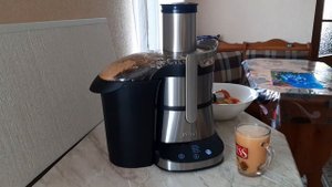 Демонстрация соковыжималки Kitfort KT-1112 #kitfort #китфорт