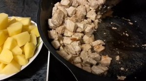 как приготовить картошку с мясом на сковороде
