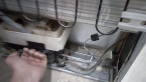 Ремонт холодильника Beko не включается после скачка напряжения