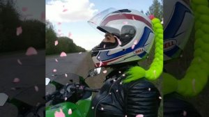 клип девушка и мотоцикл Кавасаки ниндзя. Kawasaki ninja 2019.