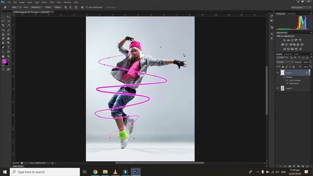 Adobe Photoshop CS6   Basic Neon Lines  Tutorial Neon Glow Lines Effect around Person