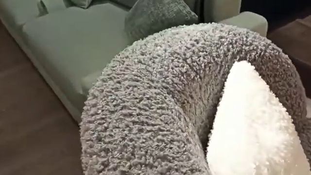 В Интерьерном бутике в Санкт-Петербурге кресло «Эгоист» мебельной фабрики Калинка смотреть онлайн