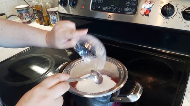 ?СЛАДКИЕ БУЛОЧКИ С ВИШНЕЙ?