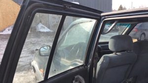 В разборе Ssang Yong Musso (Ссанг Йонг Муссо) ДВС 2.9 95л.с. 602900 / МКПП 4WD 1995г. до рестайлинг