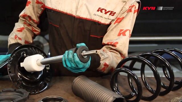 VW Transporter Multivan T5 - FRONT - Передние амортизаторы KYB установка смотреть онлайн