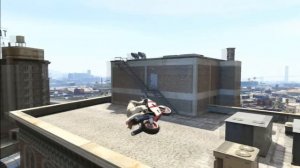 IMPOSSIBLE STUNT AVEC LA MOTO SHITZU HAKUCHOU + INFO IMPORTANTE (GTA 5 ONLINE)