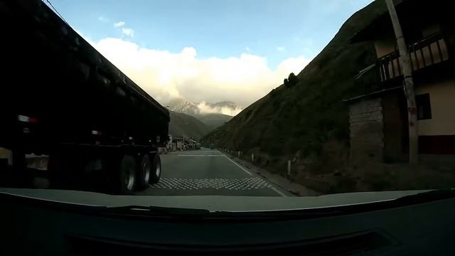 CARRETERA HUANCAYO - LIMA!! 3/4 RENAULT KOLEOS 2.5 смотреть онлайн